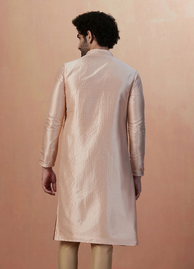 alt message - Manyavar Men Light Pink Booti Print Kurta Pajama image number 3